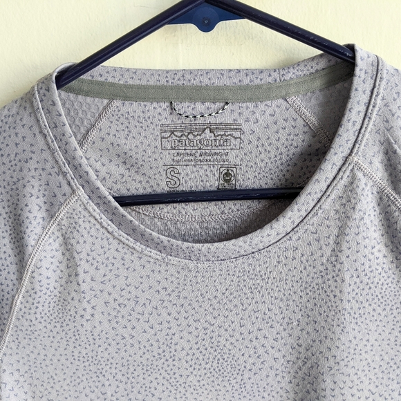 EUC Patagonia women's Capilene mid weight crew size S - Picture 5 of 8